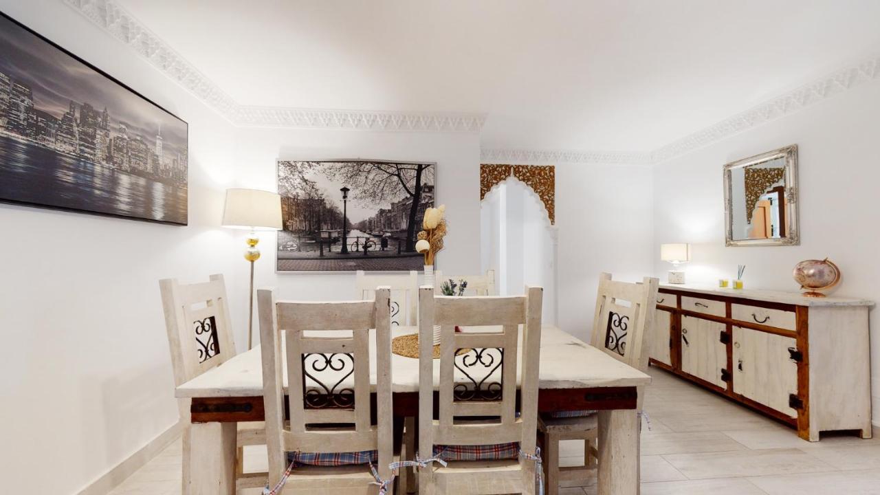 Majestic Villa By The Beach Heated Private Pool & Jacuzzi Benalmádena Buitenkant foto