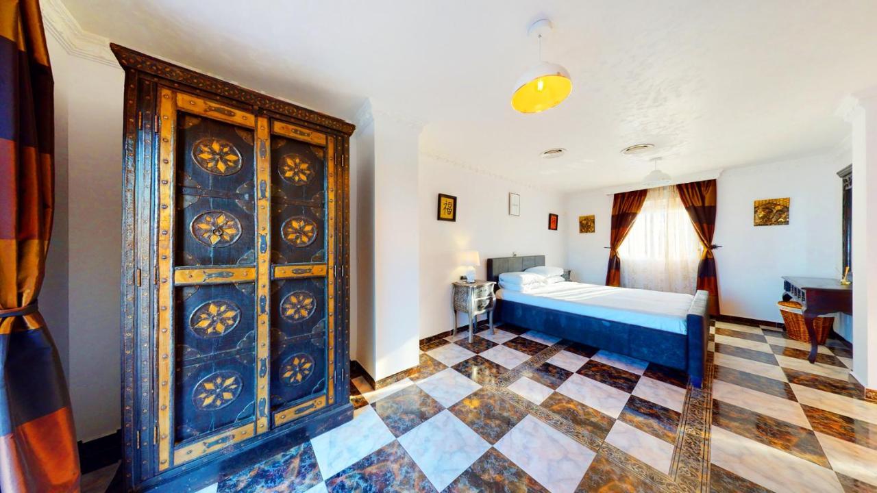 Majestic Villa By The Beach Heated Private Pool & Jacuzzi Benalmádena Buitenkant foto