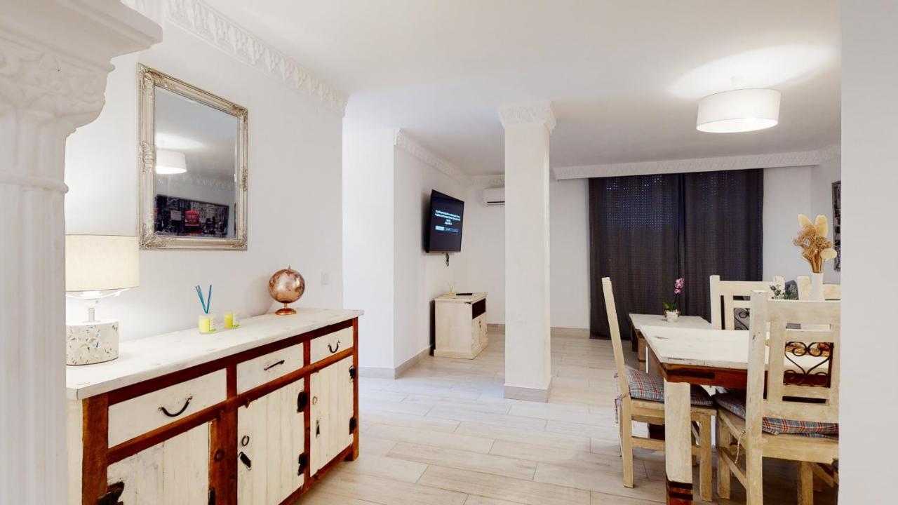 Majestic Villa By The Beach Heated Private Pool & Jacuzzi Benalmádena Buitenkant foto