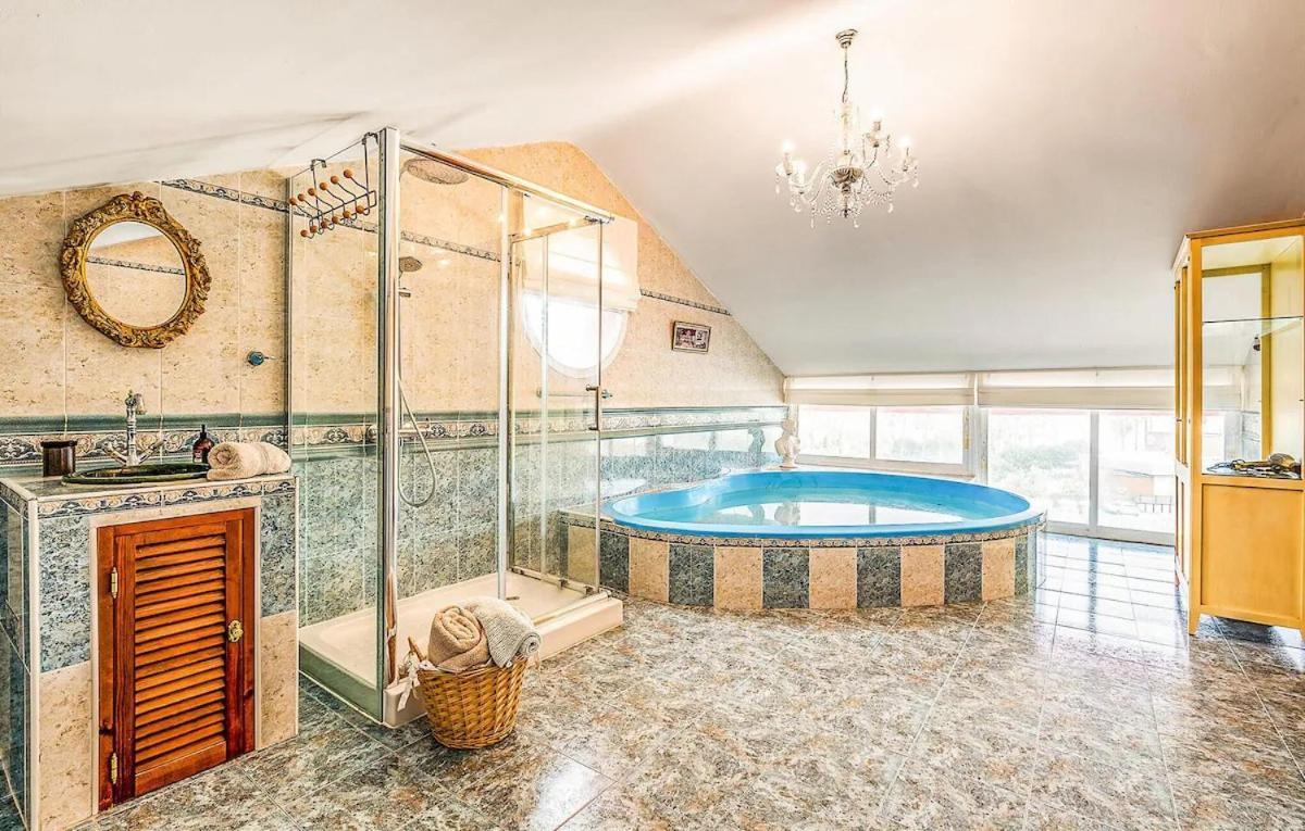 Majestic Villa By The Beach Heated Private Pool & Jacuzzi Benalmádena Buitenkant foto