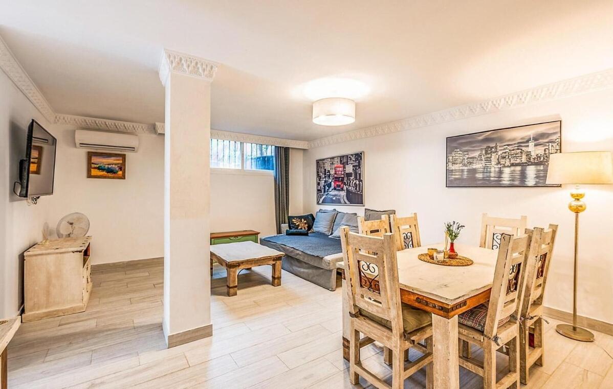 Majestic Villa By The Beach Heated Private Pool & Jacuzzi Benalmádena Buitenkant foto